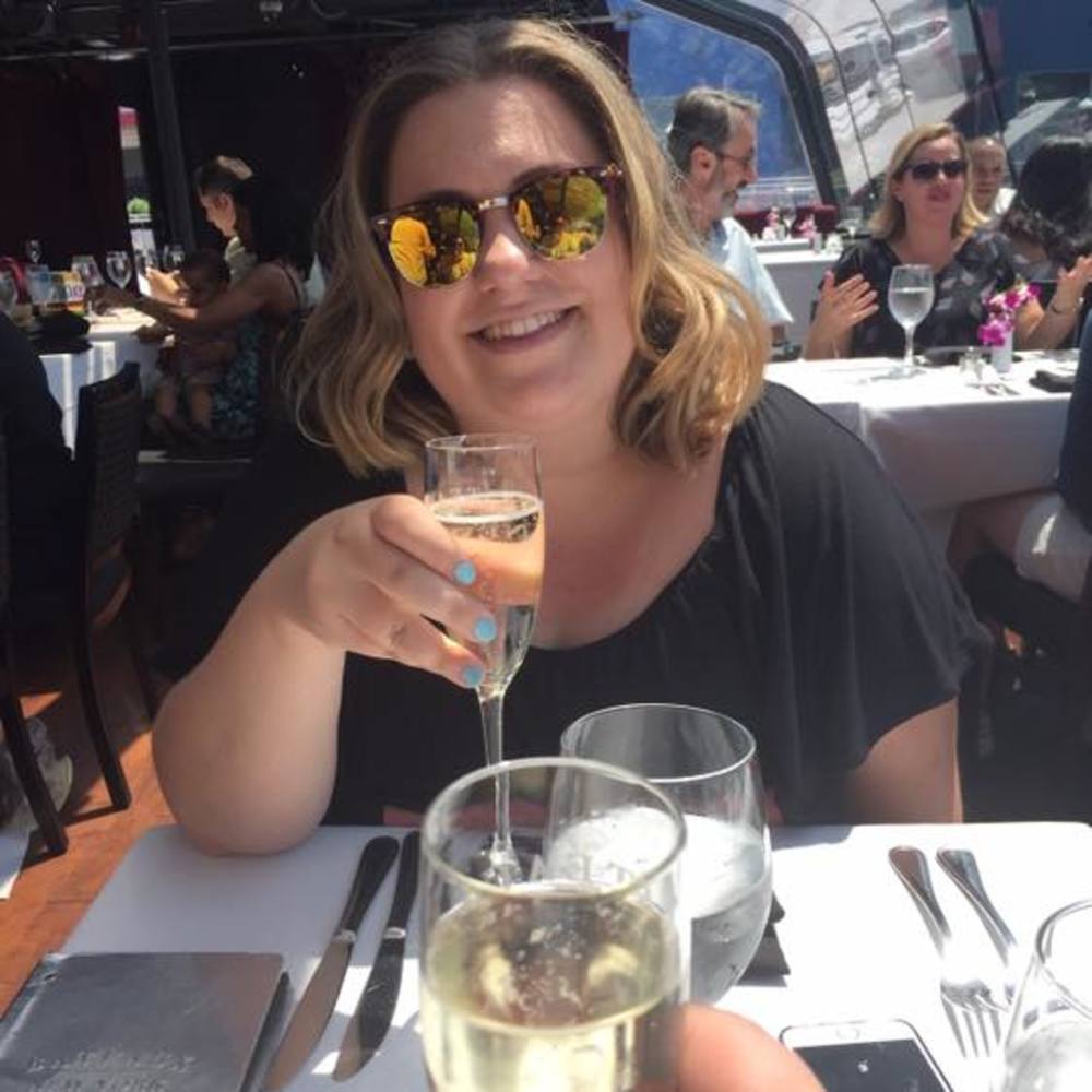 Meet your Posher, Olivia